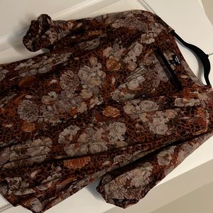 EUC torrid floral animal print challis blouse sz 0